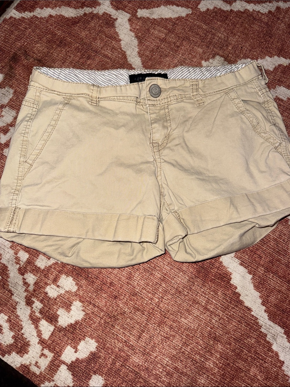 Aeropostale Beige Fold-Up Hem Women's Shorts